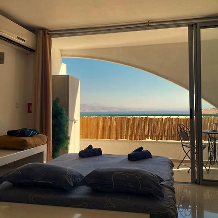 Seaside House & Free Parking Apartment Eilat Bagian luar foto